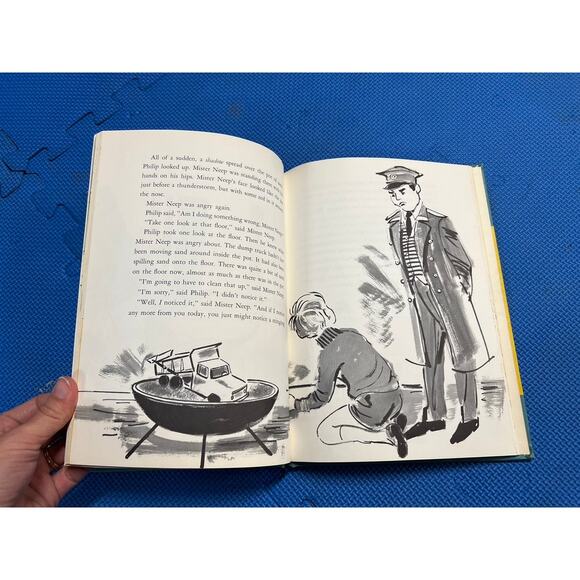 Philip by H. E. Westlake Hardback First Edition - Picture 6 of 6